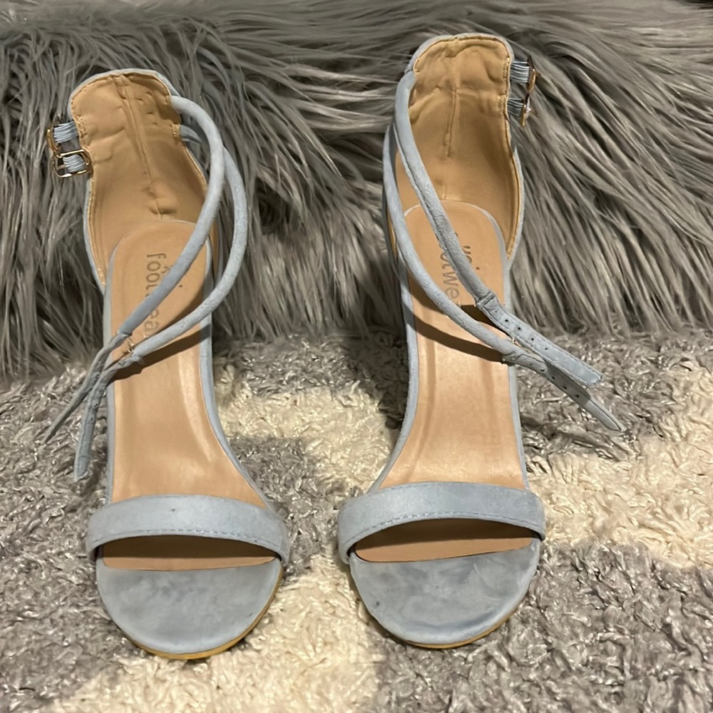 Blue heels in size 8
